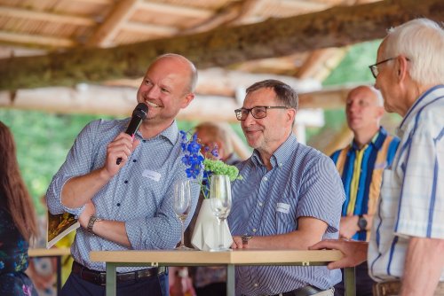 Endine Kutsekoja nõukogu liige Siim Raie ning mehhaanika ja metallitöövaldkonna kutse andja  Grigori Geršman. Foto: Terje Atonen